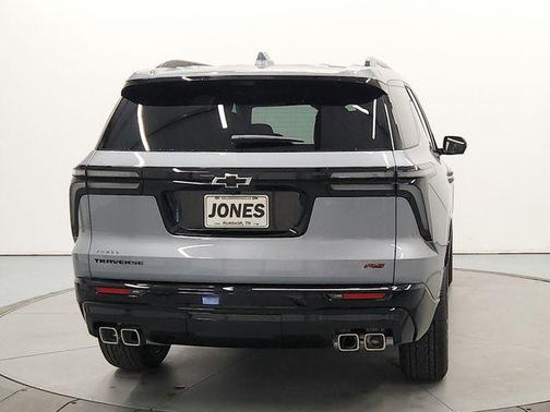 Sterling Gray Metallic 2026 Chevrolet Traverse RS