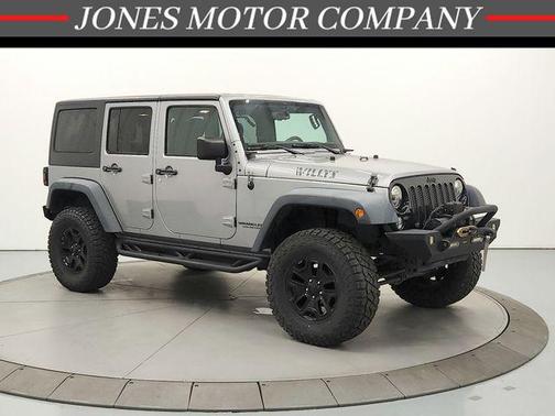 Billet Silver Metallic Clearcoat 2017 Jeep Wrangler Unlimited Willy Wheeler 4x4