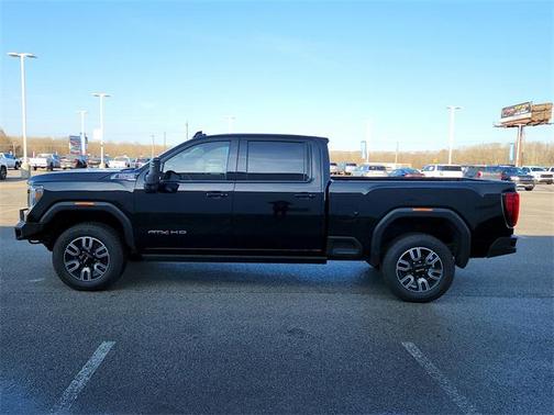2022 GMC Sierra 2500 AT4