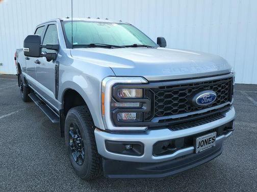 ICONIC SILVER 2023 Ford F-350 XL
