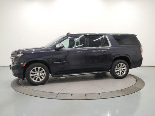 Dark Ash Metallic 2023 Chevrolet Suburban Premier