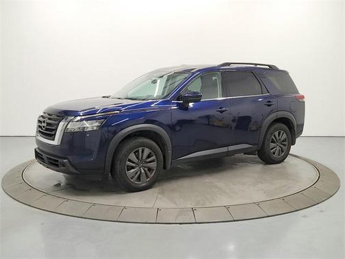 2022 Nissan Pathfinder SV 2WD