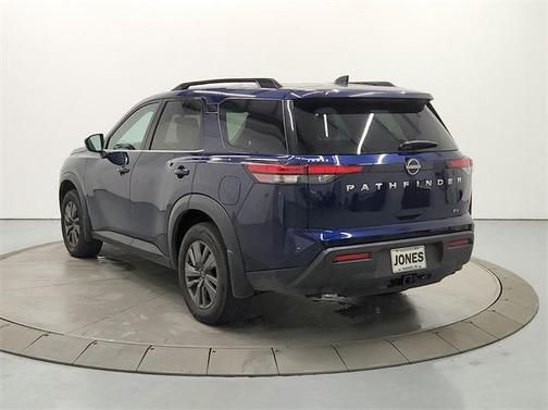 2022 Nissan Pathfinder SV 2WD