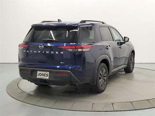 2022 Nissan Pathfinder SV 2WD