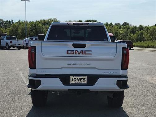 2024 GMC Sierra 3500 Denali