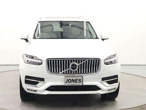 2024 Volvo XC90 B6 Plus Bright Theme 6-Seater