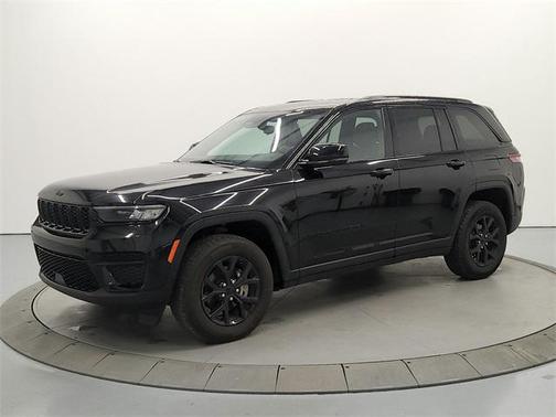 2024 Jeep Grand Cherokee Altitude
