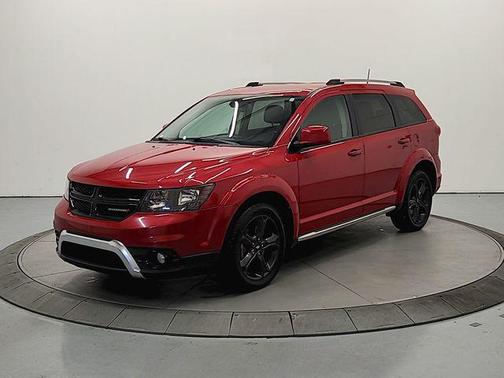 Redline 2 Coat Pearl 2019 Dodge Journey Crossroad