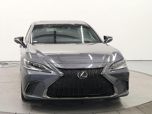 Cloudburst Gray 2024 Lexus ES 300h F SPORT Handling
