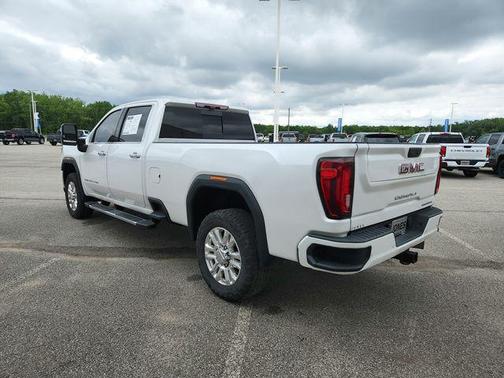 White Frost Tricoat 2022 GMC Sierra 3500 Denali