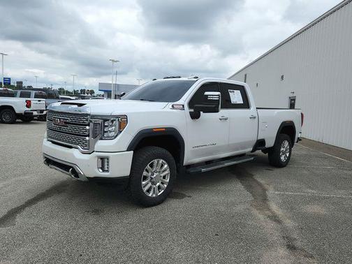 White Frost Tricoat 2022 GMC Sierra 3500 Denali