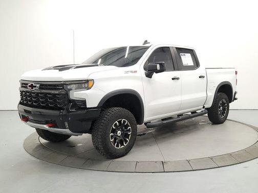 Summit White 2023 Chevrolet Silverado 1500 ZR2