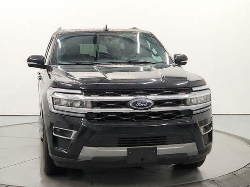 AGATE BLACK METALLIC 2024 Ford Expedition Limited