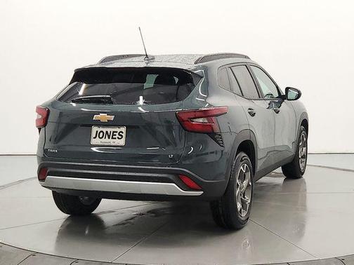 Cypress Gray 2026 Chevrolet Trax LT