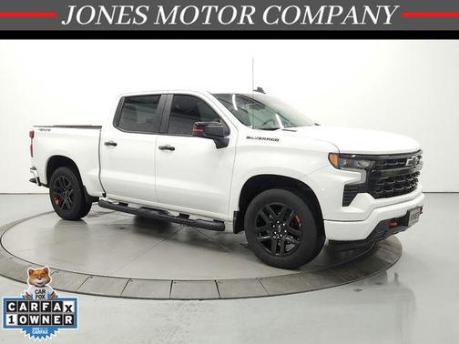 Summit White 2025 Chevrolet Silverado 1500 RST