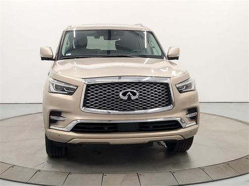 2023 INFINITI QX80 Luxe