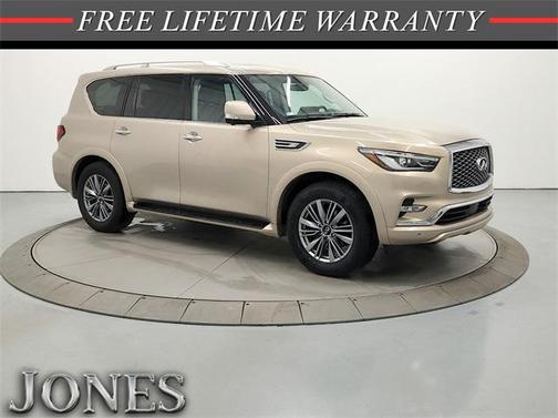 2023 INFINITI QX80 Luxe