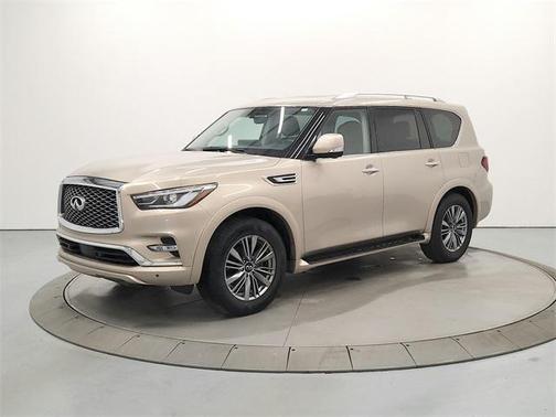 2023 INFINITI QX80 Luxe