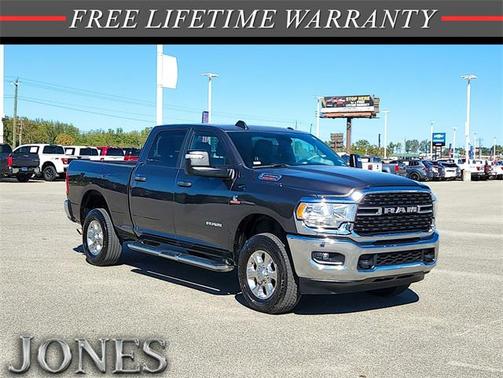 2024 RAM 2500 Big Horn Crew Cab 4x4 6'4' Box