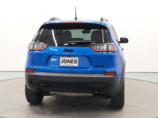 2022 Jeep Cherokee X 4x4