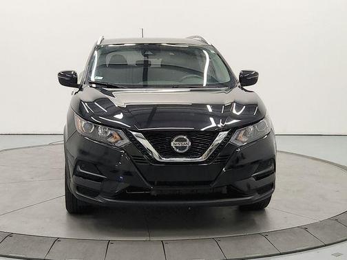 Magnetic Black Pearl 2020 Nissan Rogue Sport SV