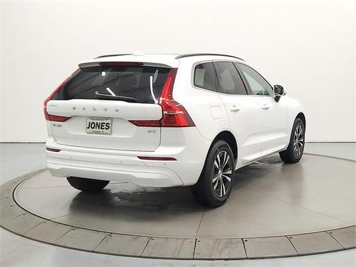 2023 Volvo XC60 B5 Core