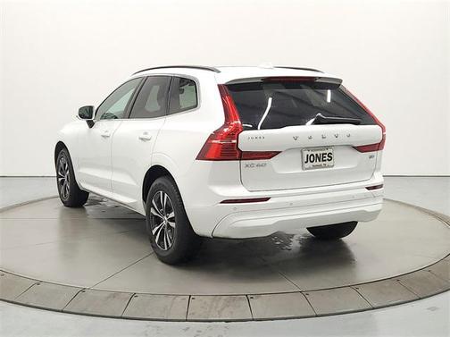 2023 Volvo XC60 B5 Core