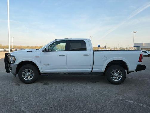 2022 RAM 2500 Laramie Crew Cab 4x4 6'4' Box