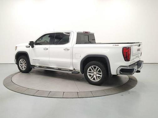 Summit White 2021 GMC Sierra 1500 SLT