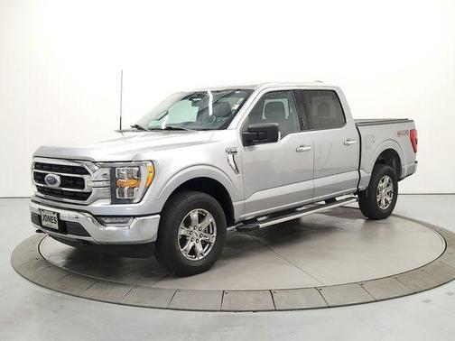 ICONIC SILVER METALLIC 2022 Ford F-150 XLT