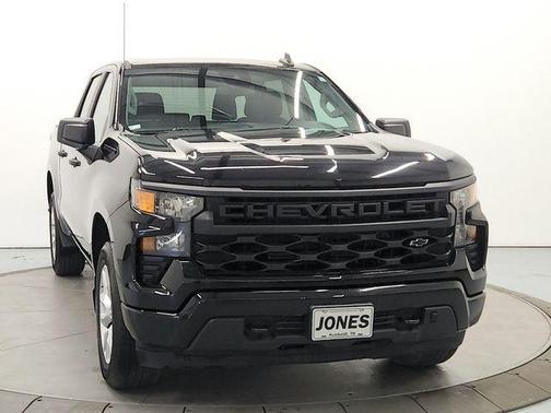 Black 2022 Chevrolet Silverado 1500 Custom