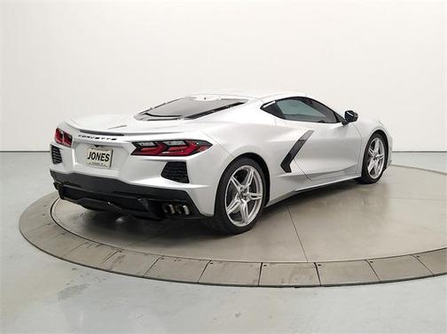 2020 Chevrolet Corvette Stingray w/2LT