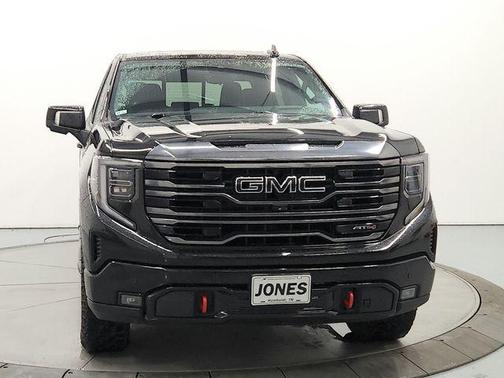 Onyx Black 2023 GMC Sierra 1500 AT4