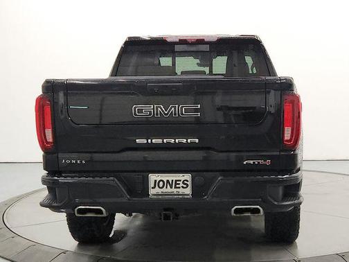 Onyx Black 2023 GMC Sierra 1500 AT4