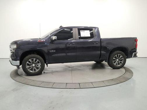 Dark Ash Metallic 2023 Chevrolet Silverado 1500 LT