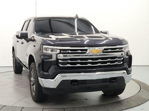 Dark Ash Metallic 2023 Chevrolet Silverado 1500 LT