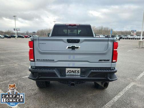 Slate Gray Metallic 2025 Chevrolet Silverado 2500 4WD Crew Cab Standard Bed ZR2