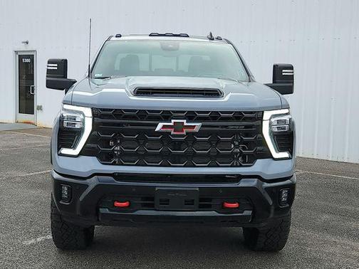 2025 Chevrolet Silverado 2500 4WD Crew Cab Standard Bed ZR2