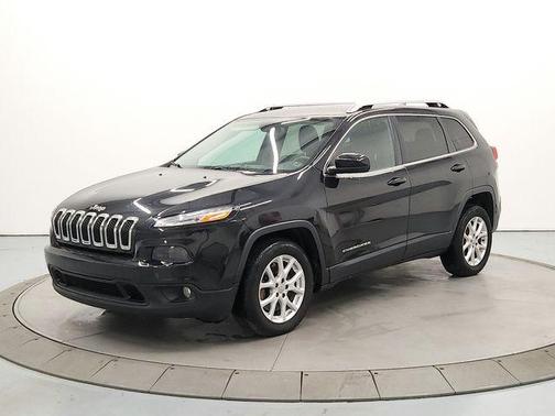 Brilliant Black Crystal Pearlcoat 2015 Jeep Cherokee Latitude