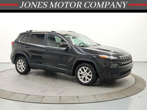 Brilliant Black Crystal Pearlcoat 2015 Jeep Cherokee Latitude