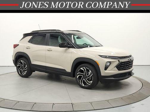 White Sands 2026 Chevrolet Trailblazer RS