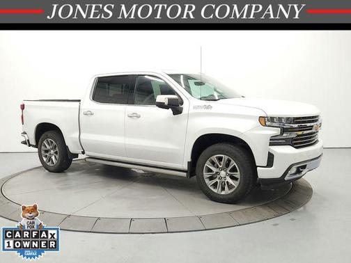 Iridescent Pearl Tricoat 2022 Chevrolet Silverado 1500 Limited High Country