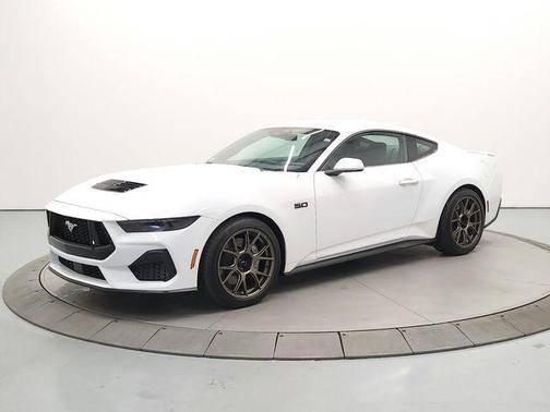 OXFORD WHITE 2025 Ford Mustang GT