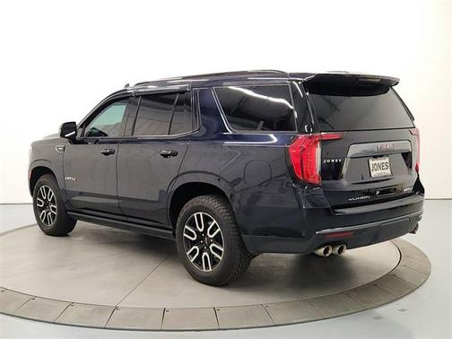 2022 GMC Yukon 4WD AT4