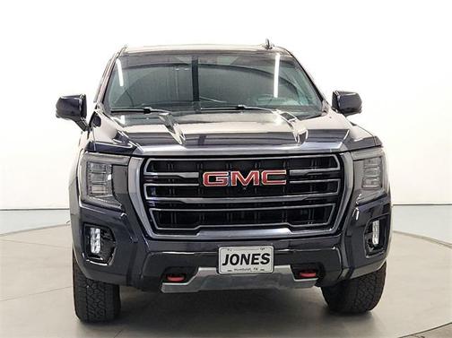 2022 GMC Yukon 4WD AT4