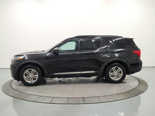 Agate Black Metallic 2021 Ford Explorer XLT