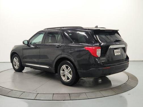 Agate Black Metallic 2021 Ford Explorer XLT