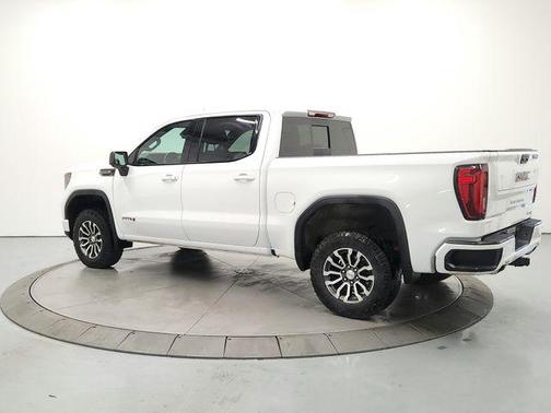 Summit White 2023 GMC Sierra 1500 AT4