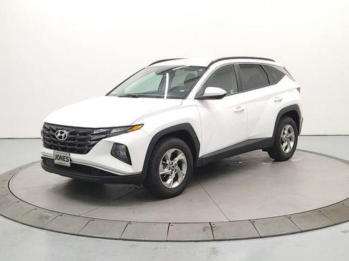 White Pearl 2024 Hyundai TUCSON SEL