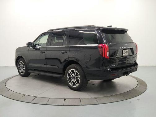 Agate Black Metallic 2025 Ford Expedition Active